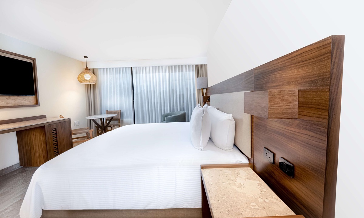 Avenida Tulum Hotel | Oh! Cancun The Urban Oasis & Beach Club