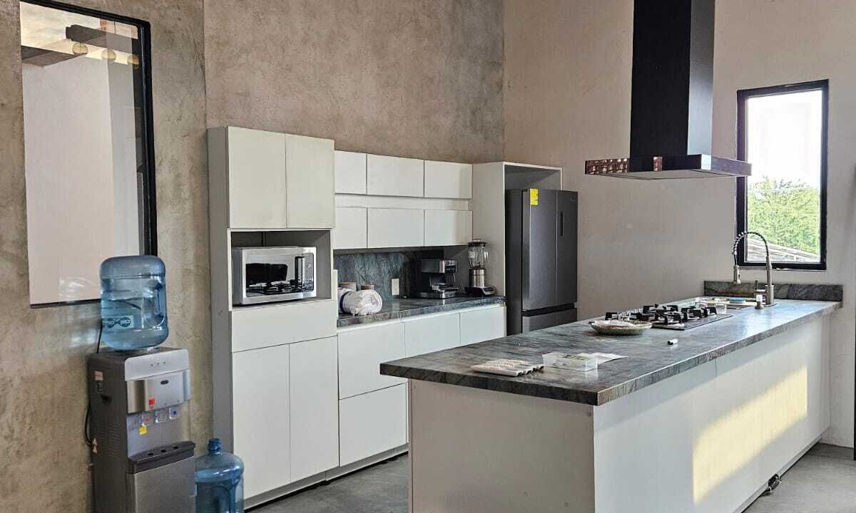 Las Jarretaderas Apartment | Rent a Penthouse for 8 to 14 People Near Vidanta Nuevo Vallarta Inside Jacuzzi