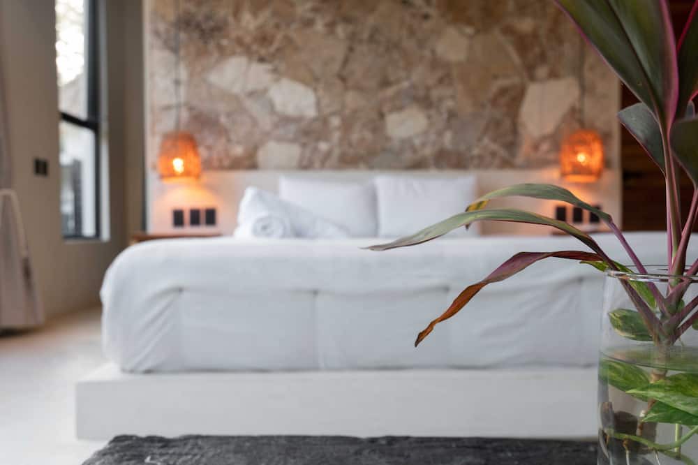 Francisco Uh May Villa | Casa Uh