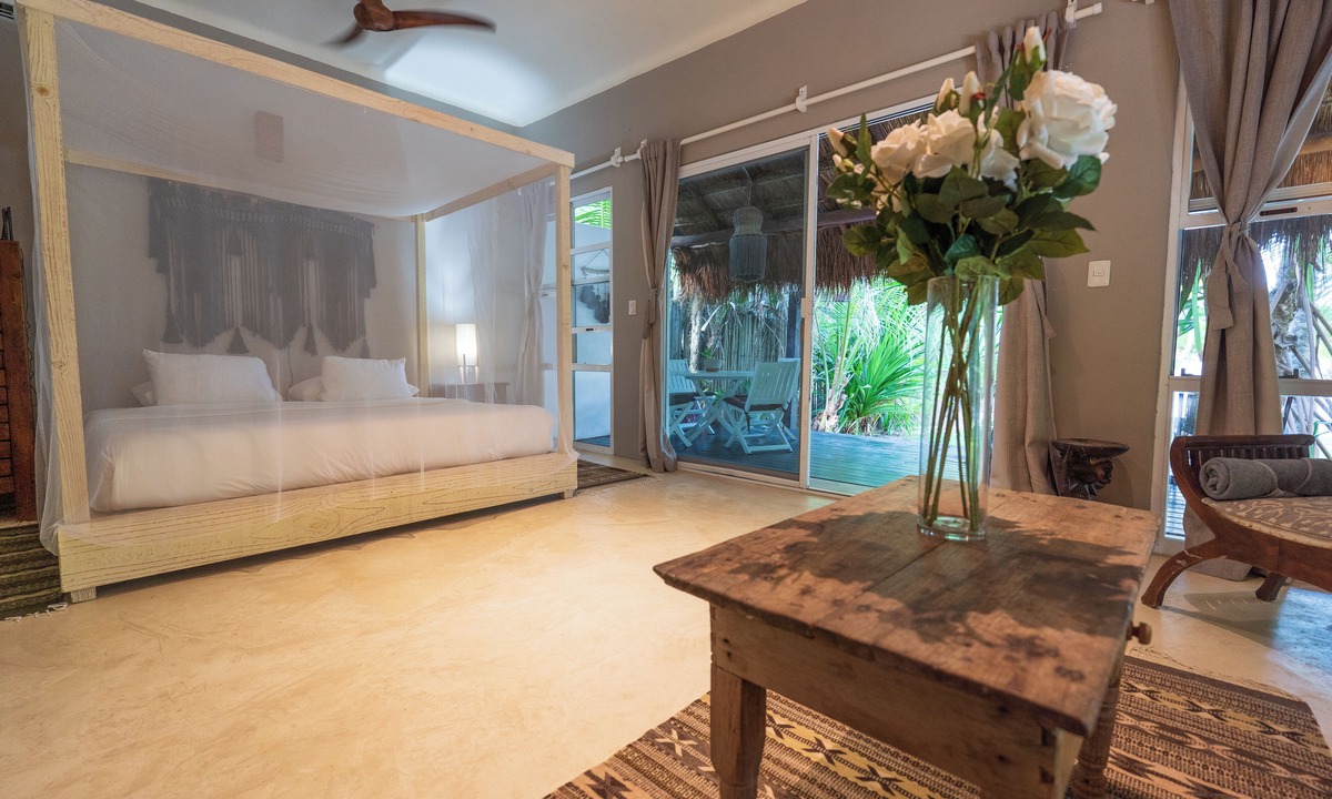 Zona Hotelera House | CASA ZABA