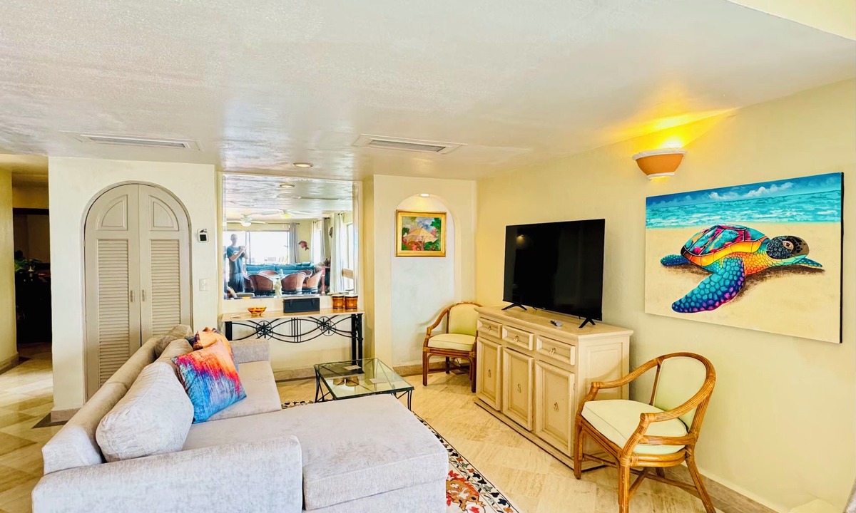 Marina Vallarta Condo | 'Penthouse' At 5 Star Ocean Front Resort Velas Vallarta