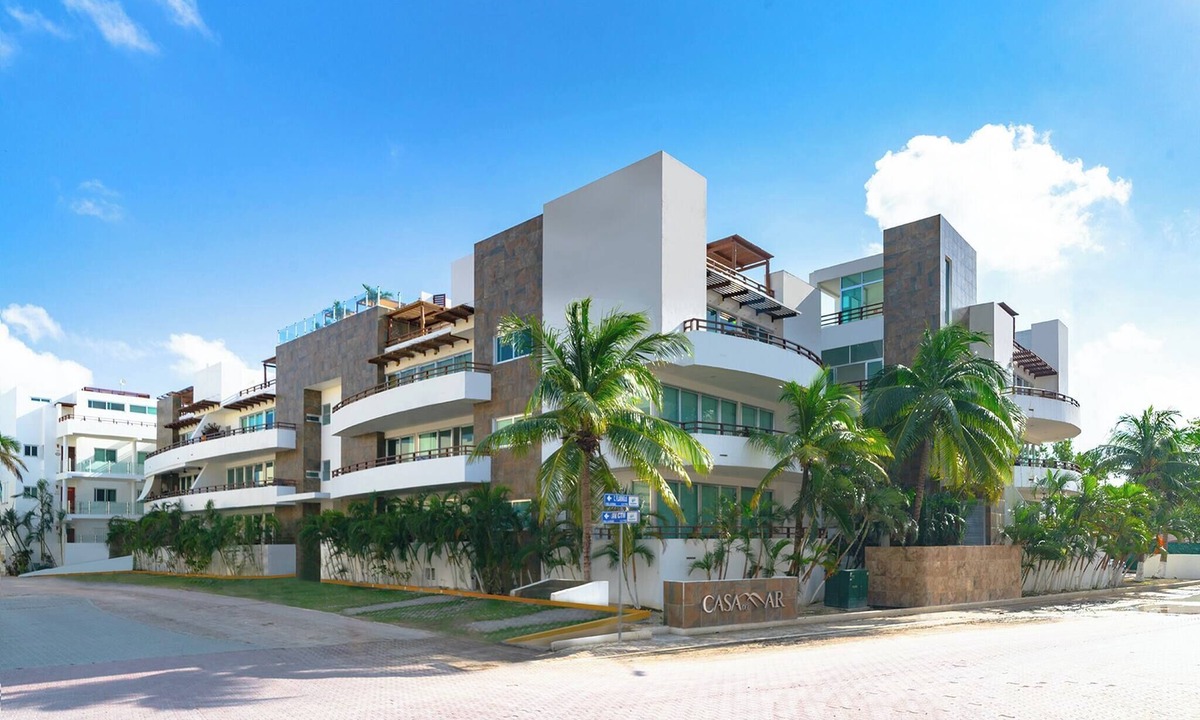Zazil-ha Condo | 2 BR Penthouse - Beachside - Casa del Mar