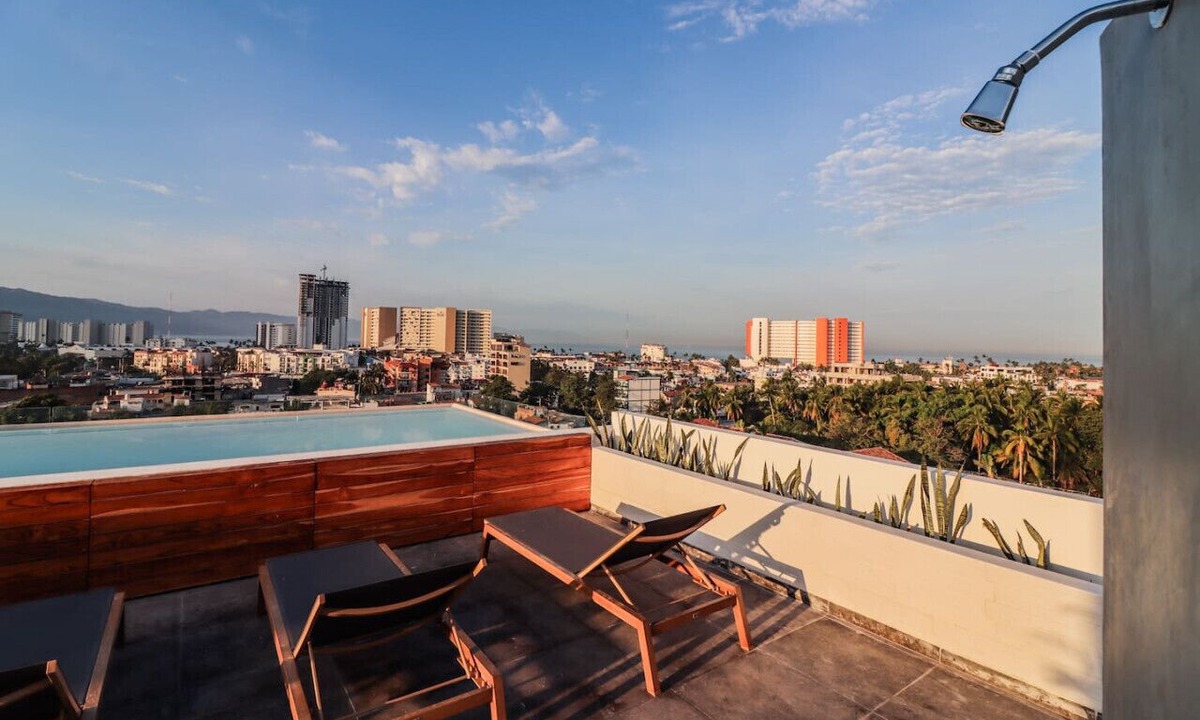 Puerto Vallarta Apartment | Modern 2-Bedroom Condo with Rooftop Pool in Vibrant Versalles