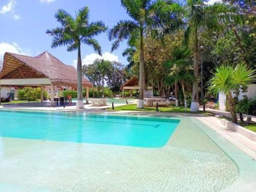 Jacinto Pat Apartment | Family-friendly apartment in a residential complex with a pool