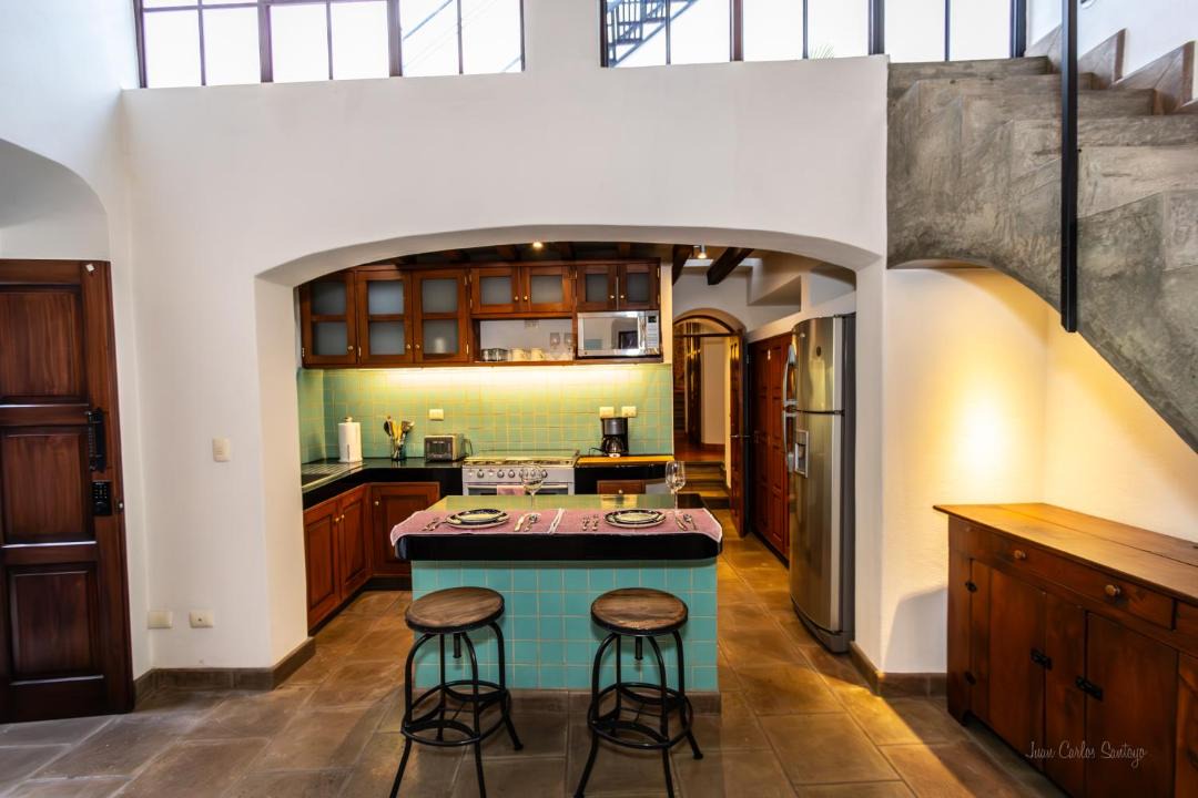 Zona Centro House | Casa Girasol in San Miguel de Allende