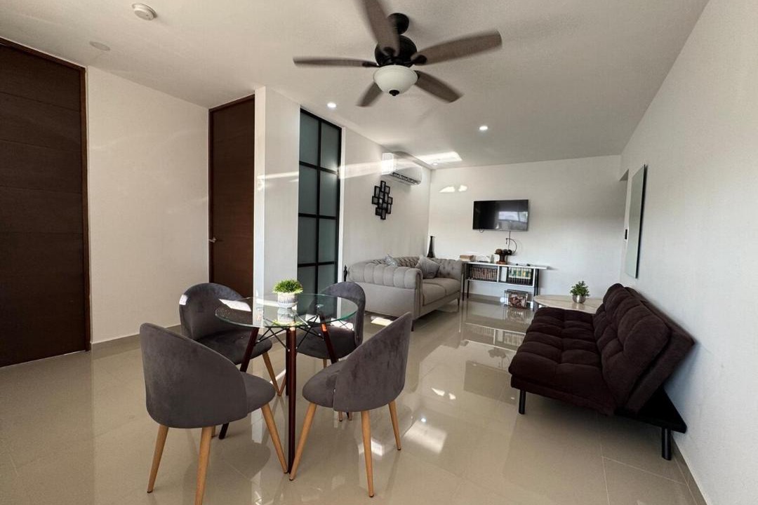 Merida Apartment | Modern apartment in a great location in Altabrisa