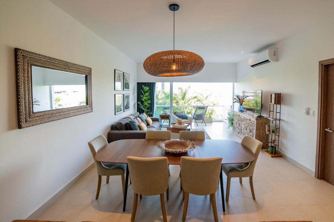 Xcumpich Apartment | 87978 DELUXE and unique 3BR condo by The Harbor, Via Montejo