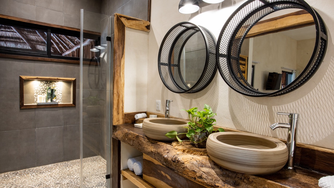 Photo of Bathroom in Leona Vicario