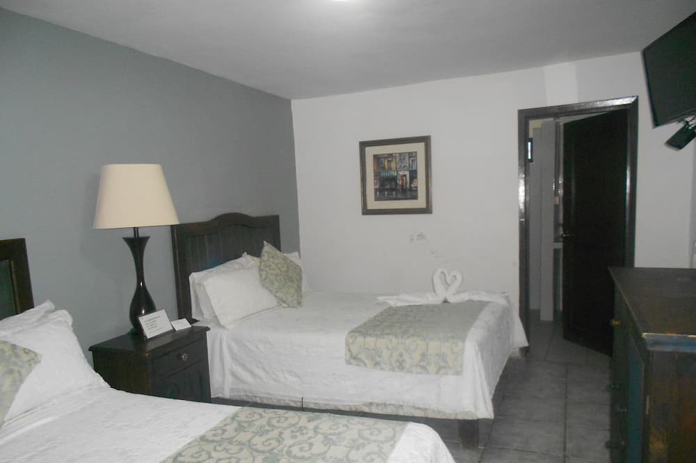 Photo of Bedroom in Atascadero