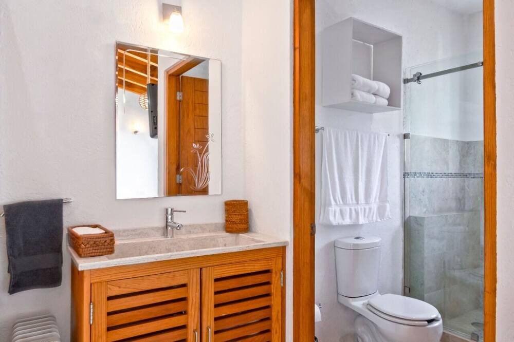 Photo of Bathroom in El Santuario