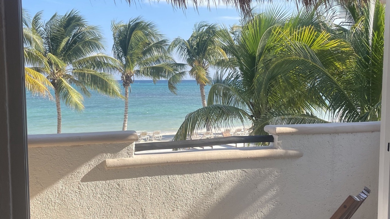 Photo of Patio Balcony in Soliman Bay