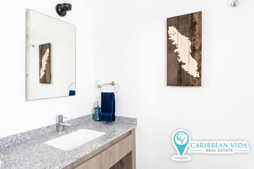 Photo of Bathroom in Playa del Carmen
