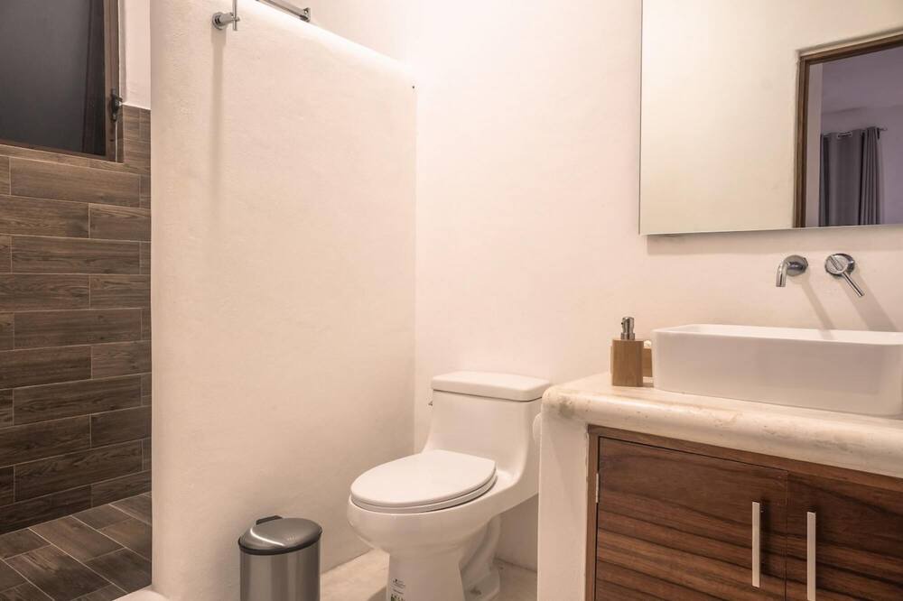 Photo of Bathroom in Buenavista