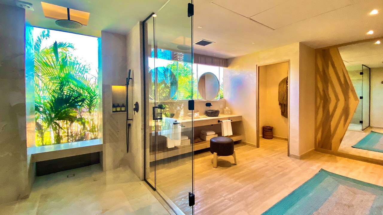 Photo of Bathroom in Zona Hotelera