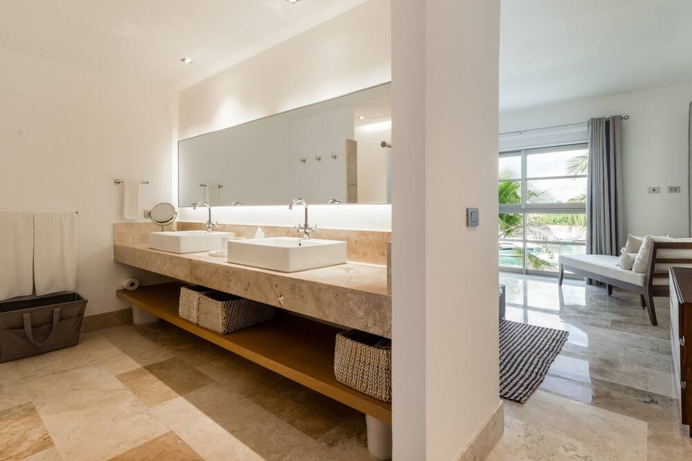 Photo of Bathroom in Punta Sam