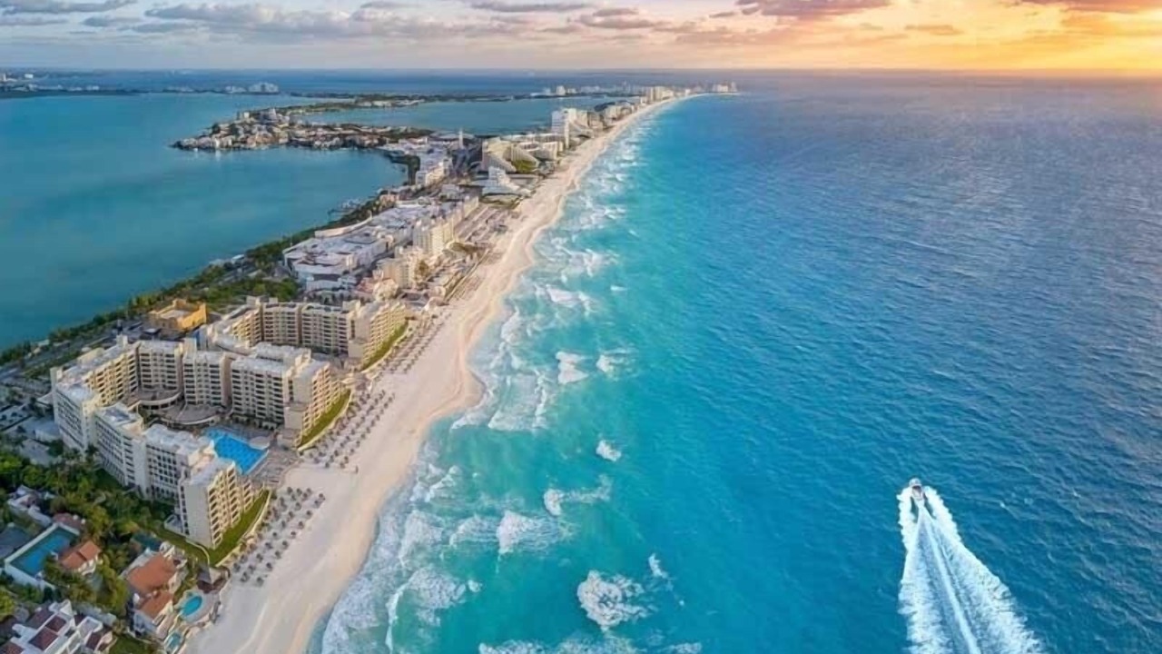 Photo of Others in Downtown Cancun