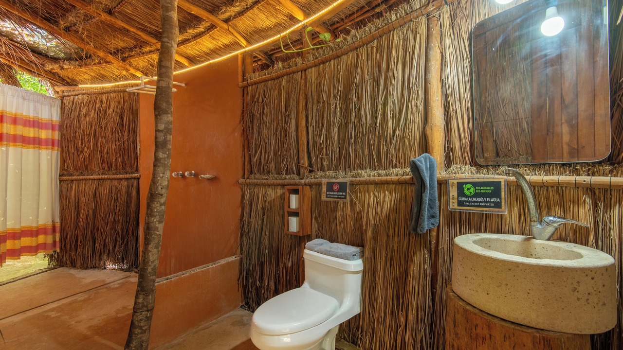Photo of Bathroom in Chemuyil
