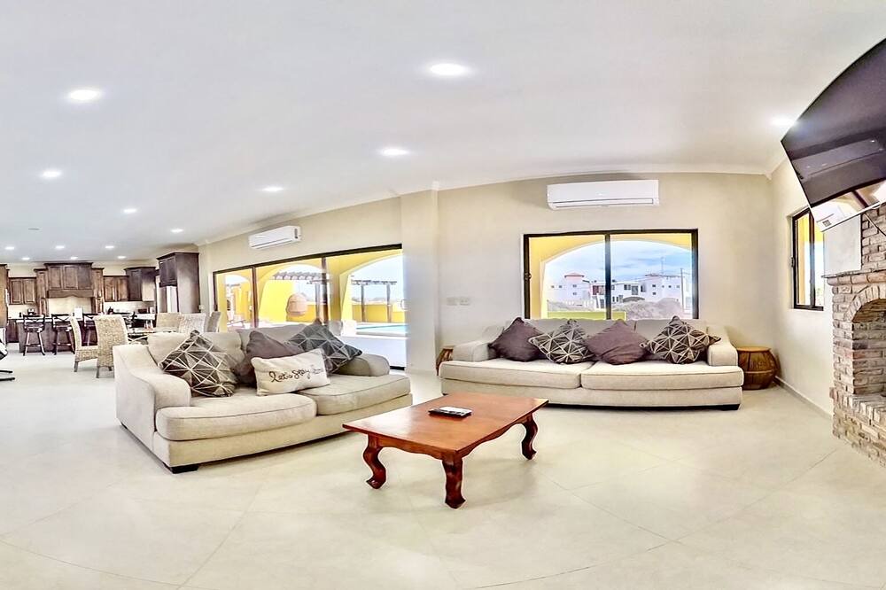 Photo of Livingroom in Las Conchas