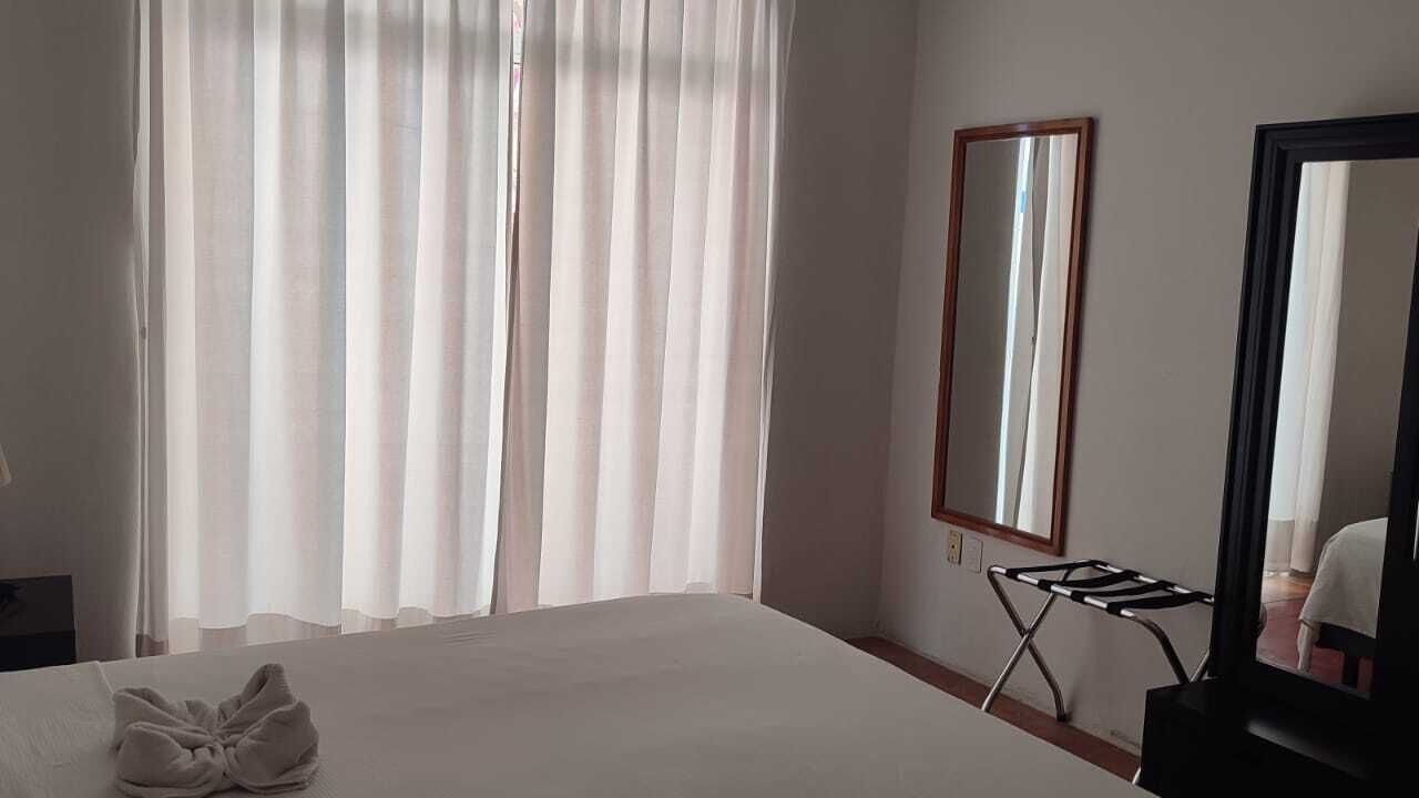 Photo of Bedroom in R