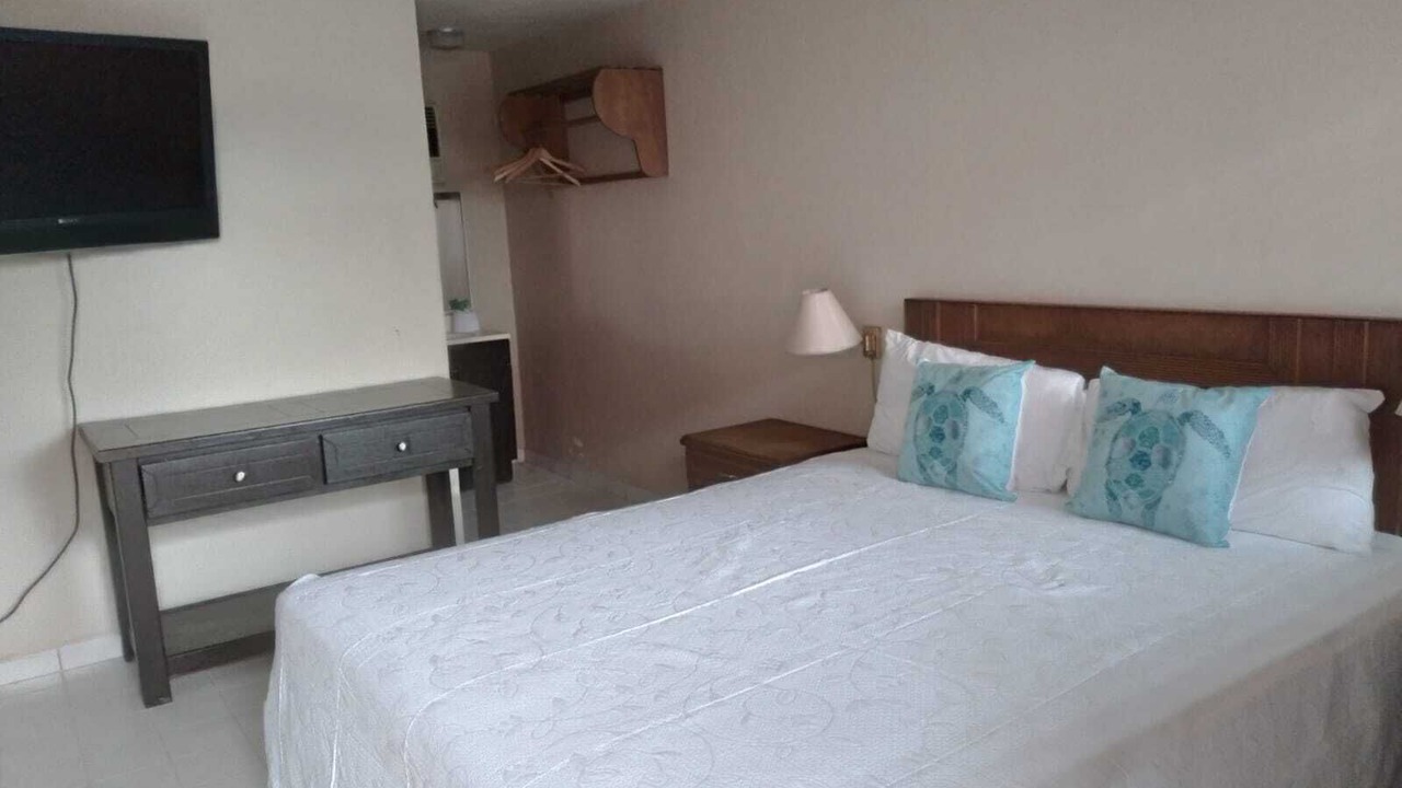 Photo of Bedroom in Verdugo