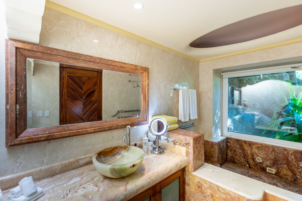 Photo of Bathroom in Boca de Tomatlan