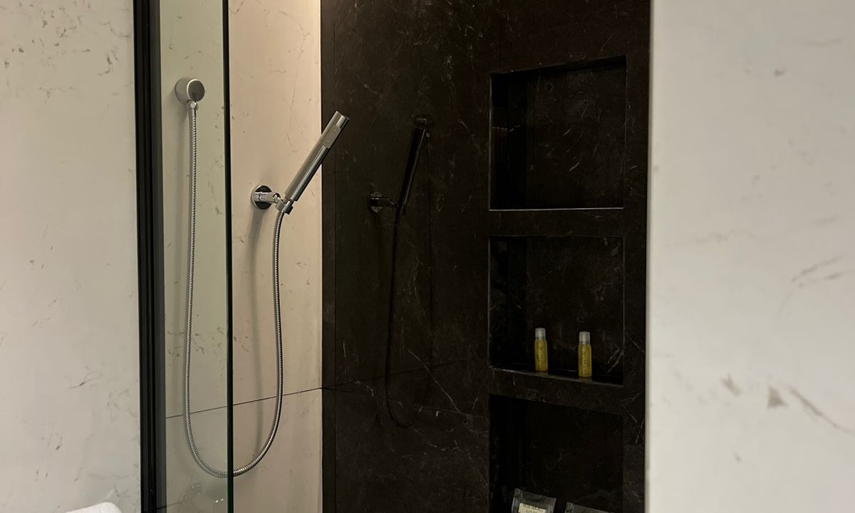 Photo of Bathroom in Downtown Mexico City