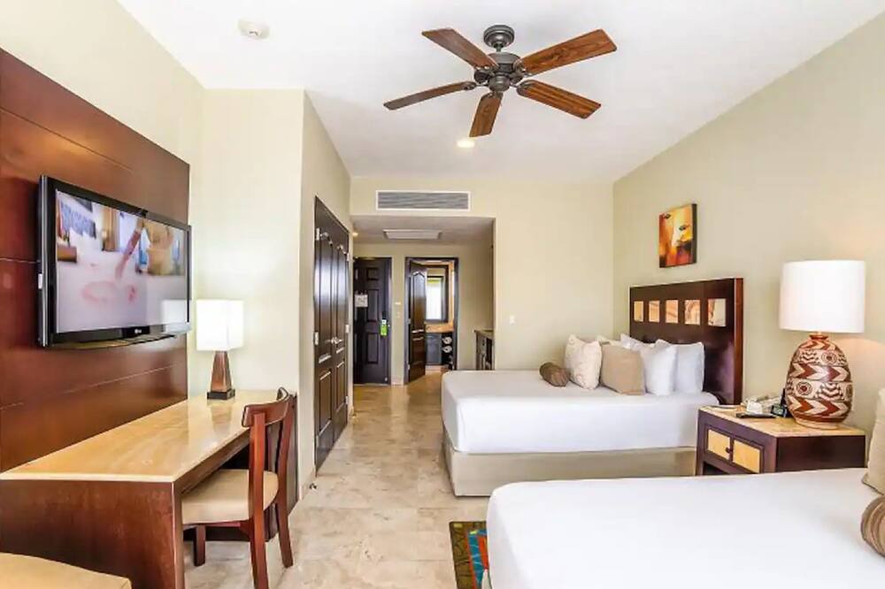 Photo of Bedroom in Playa Mujeres