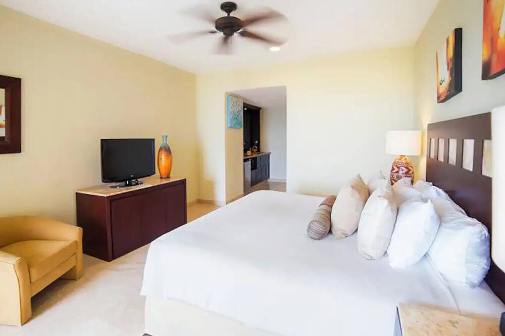 Photo of Bedroom in Playa Mujeres