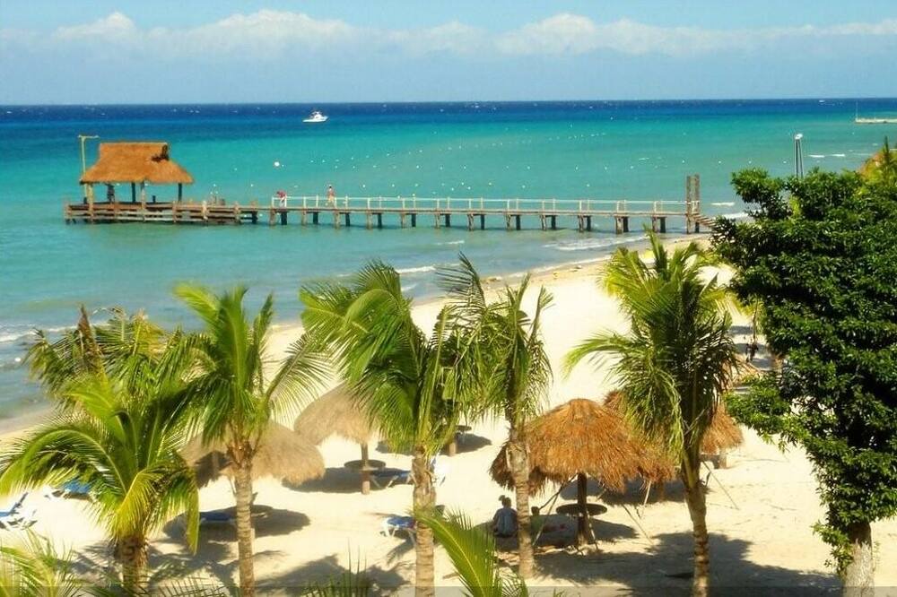 Photo of Others in Costa Maya