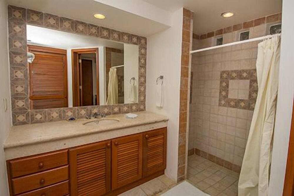 Photo of Bathroom in Costa Maya