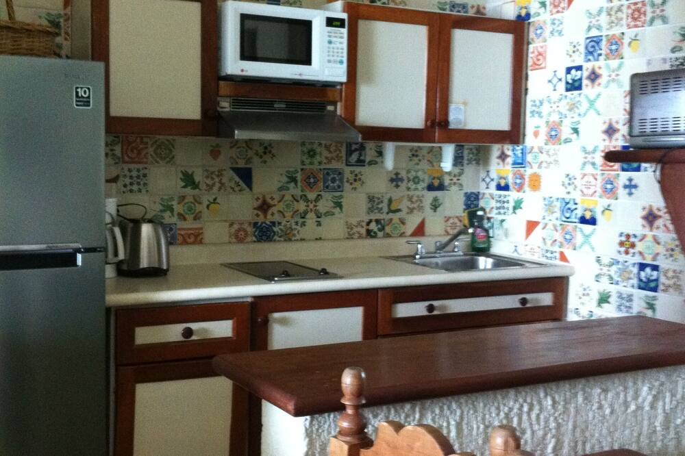 Photo of Kitchen in Zona Hotelera