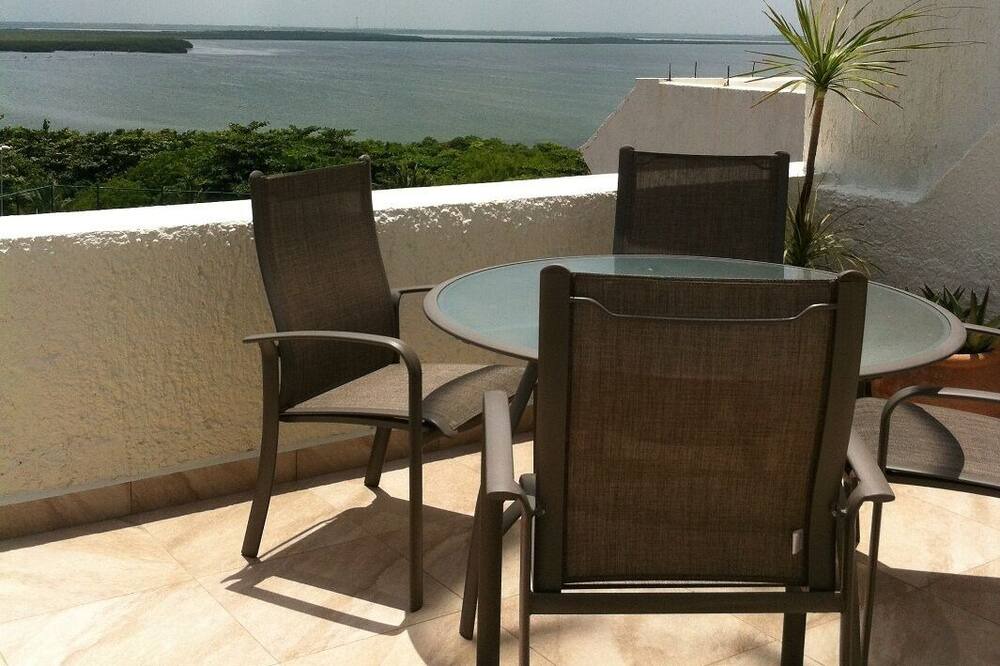 Photo of Patio Balcony in Zona Hotelera