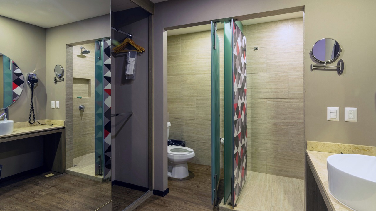 Photo of Bathroom in Leon