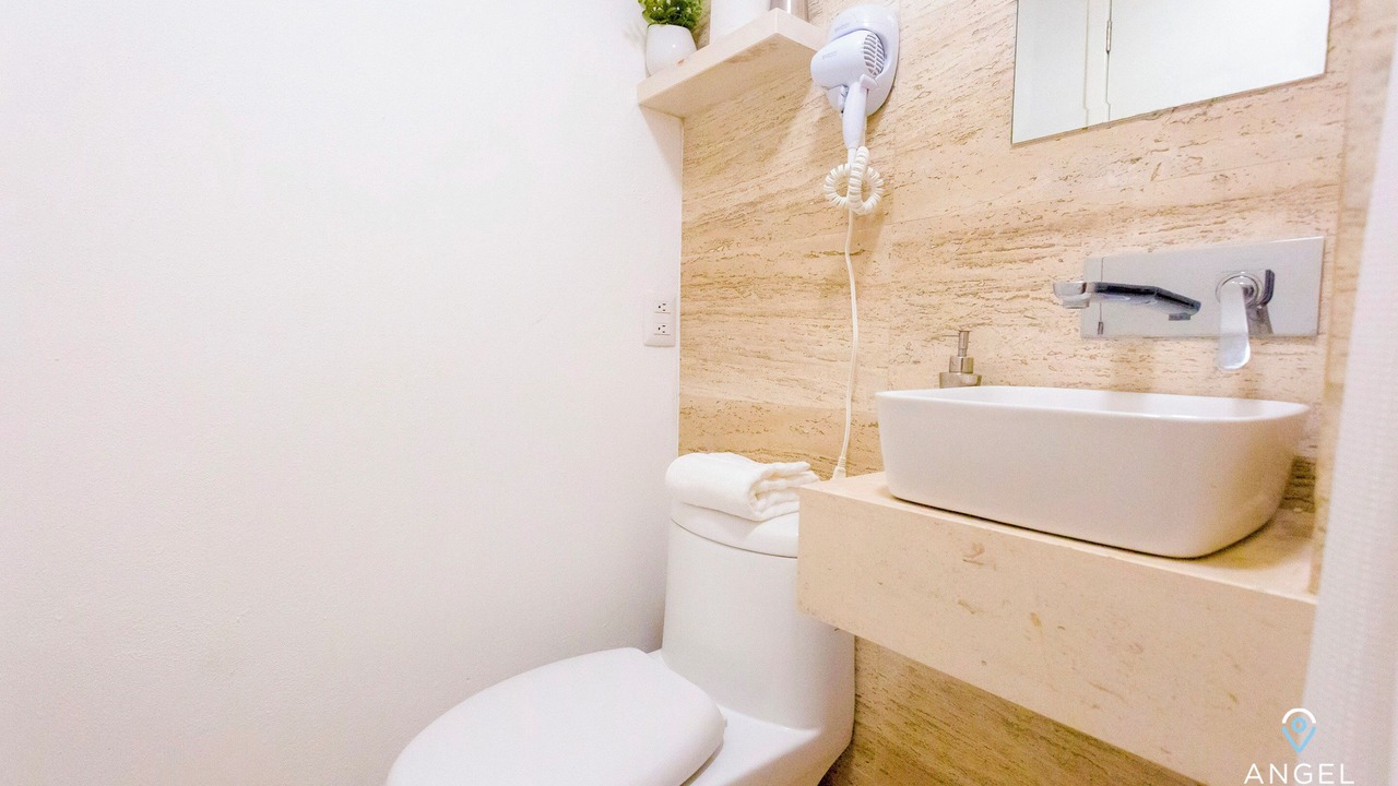 Photo of Bathroom in Zona Hotelera