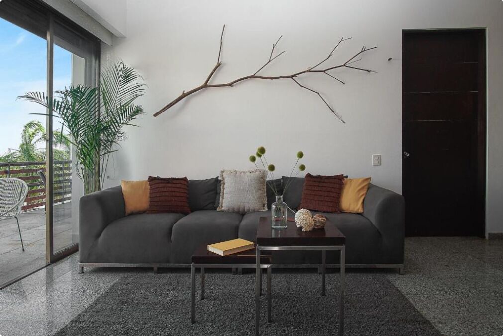 Photo of Livingroom in Downtown