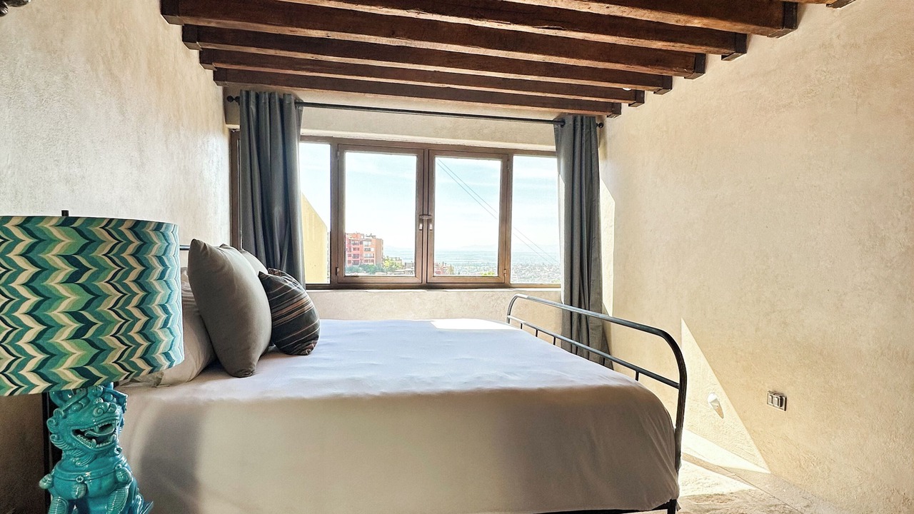 Photo of Bedroom in Atascadero