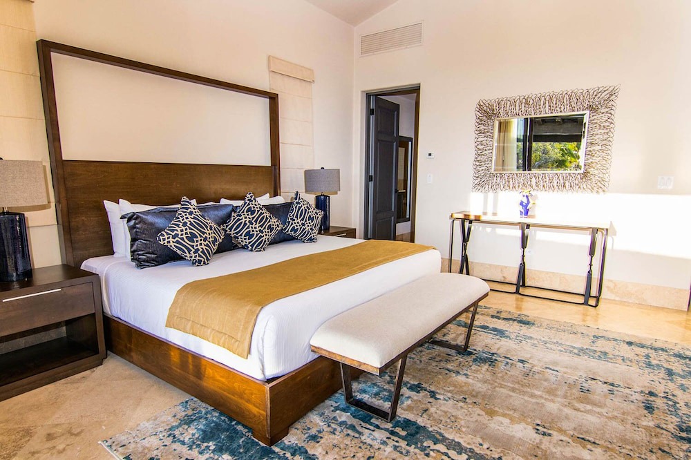 Photo of Bedroom in Cerritos