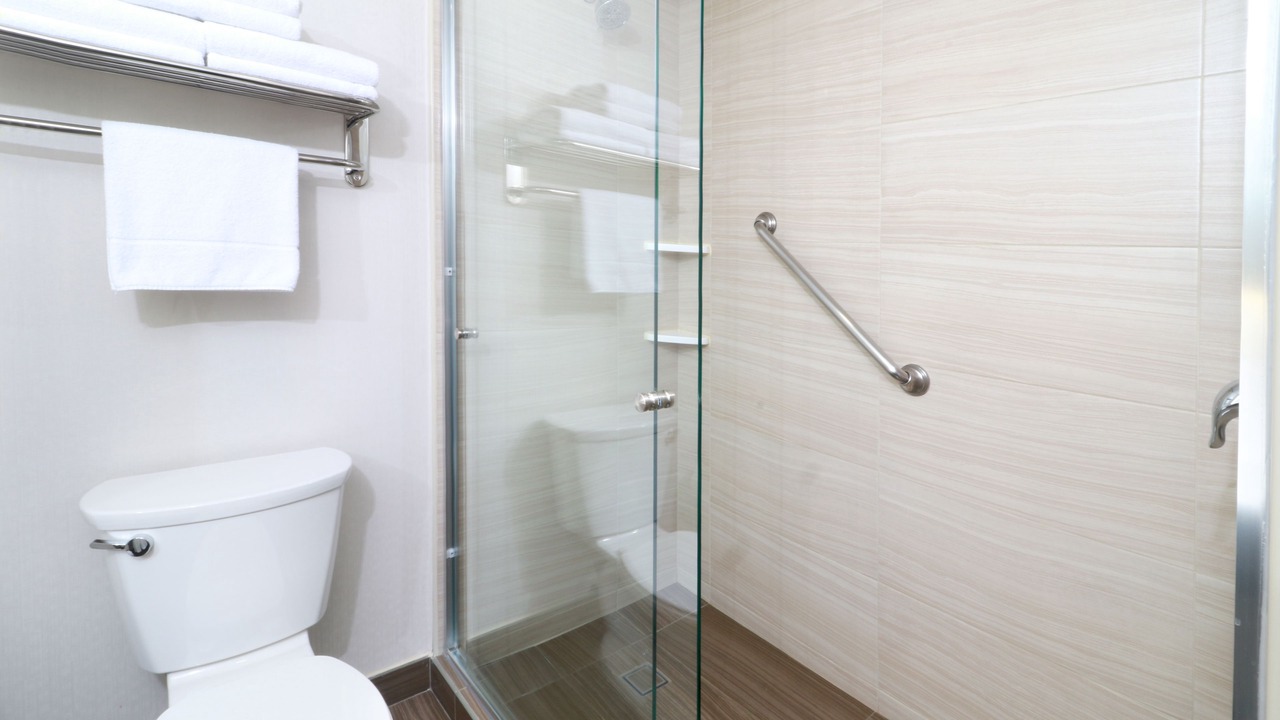 Photo of Bathroom in Tampico