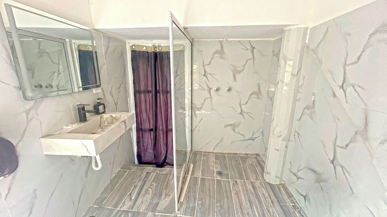 Photo of Bathroom in Colonia Salina Chica