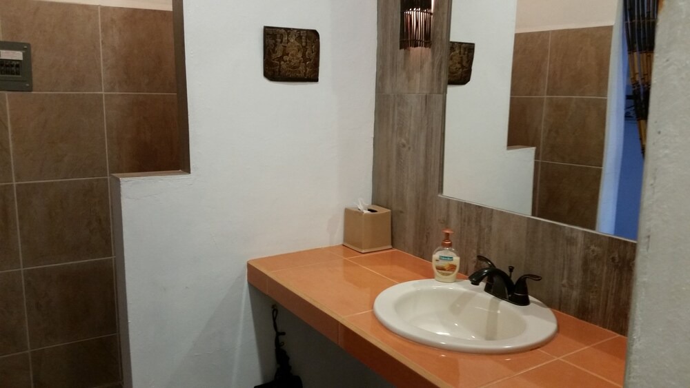 Photo of Bathroom in Colonia Emiliano Zapata