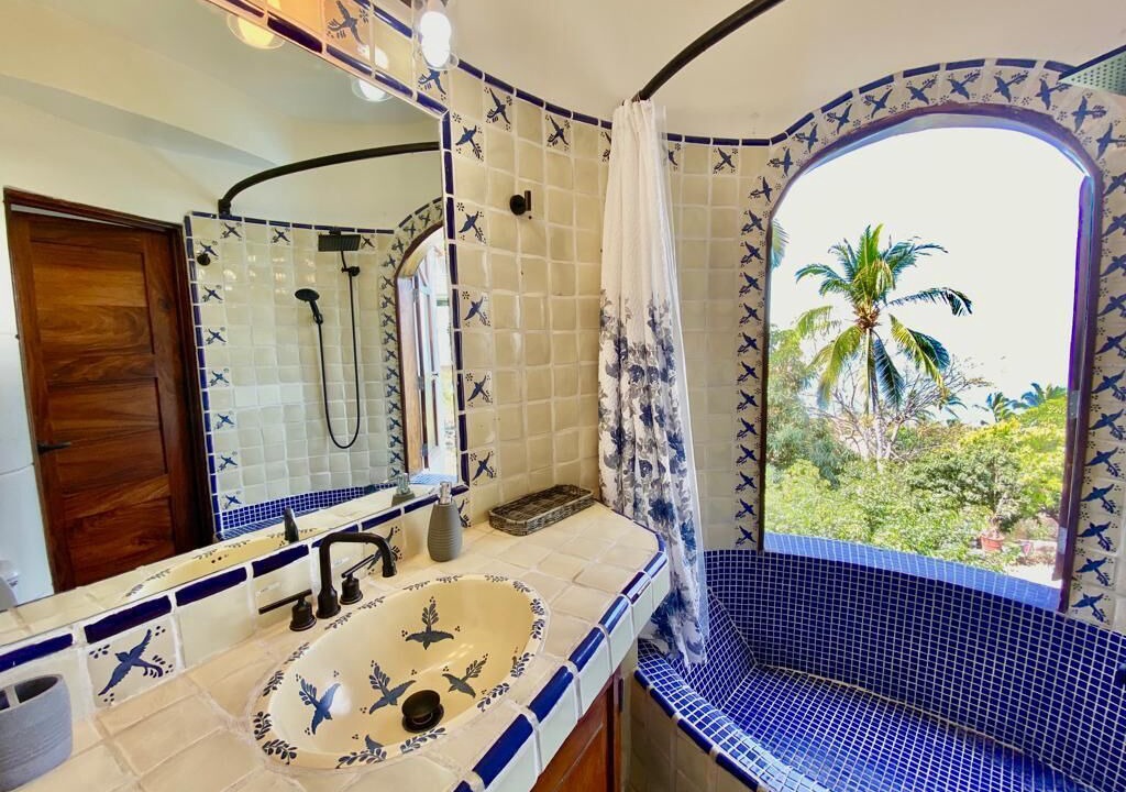 Photo of Bathroom in South Shore Hotel Area