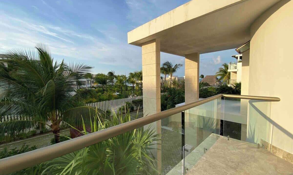 Photo of Patio Balcony in Playa Mujeres