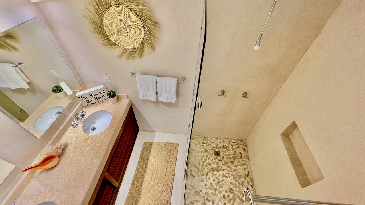 Photo of Bathroom in La Gloria