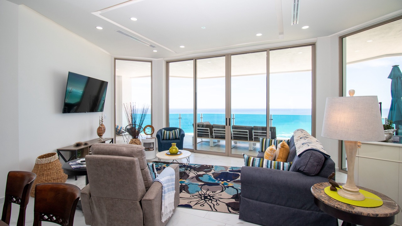 Photo of Livingroom in Sandy Beach