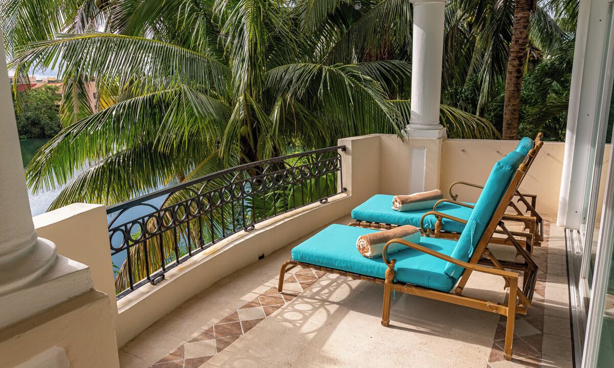 Photo of Patio Balcony in Puerto Aventuras