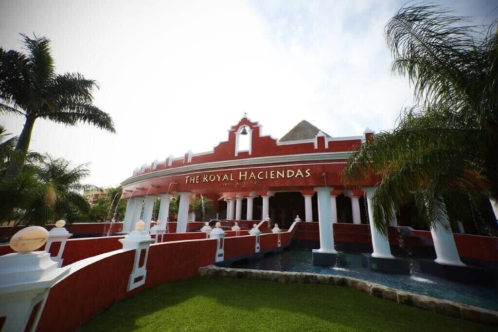 Photo of Others in Puerto Aventuras