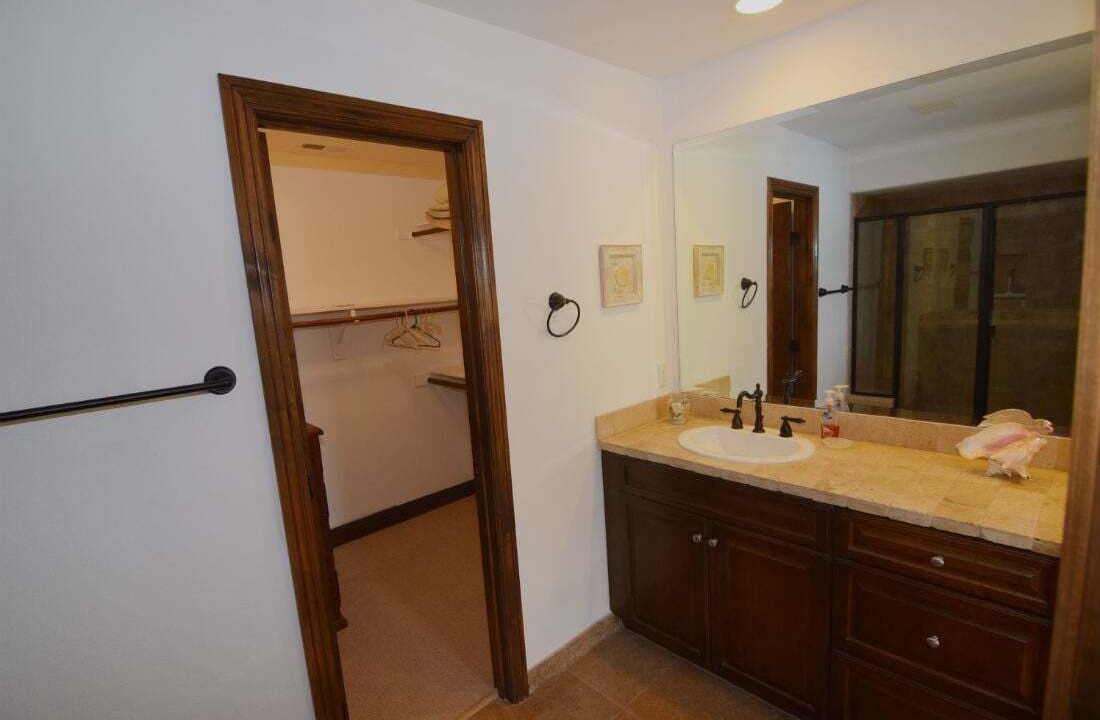 Photo of Bathroom in El Dorado Ranch