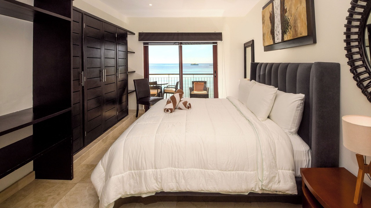 Photo of Bedroom in Downtown