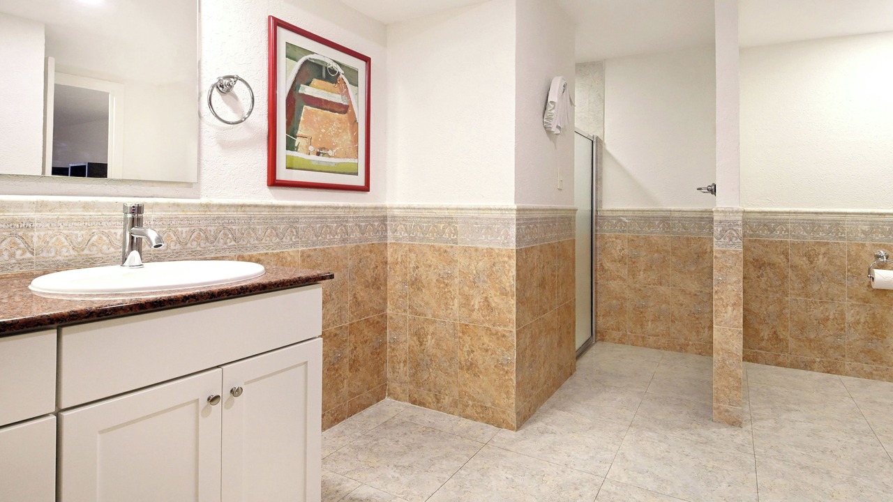 Photo of Bathroom in Colonia Andres