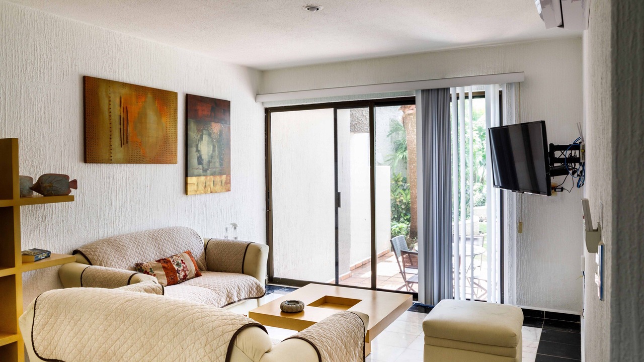 Photo of Livingroom in Punta Cancun